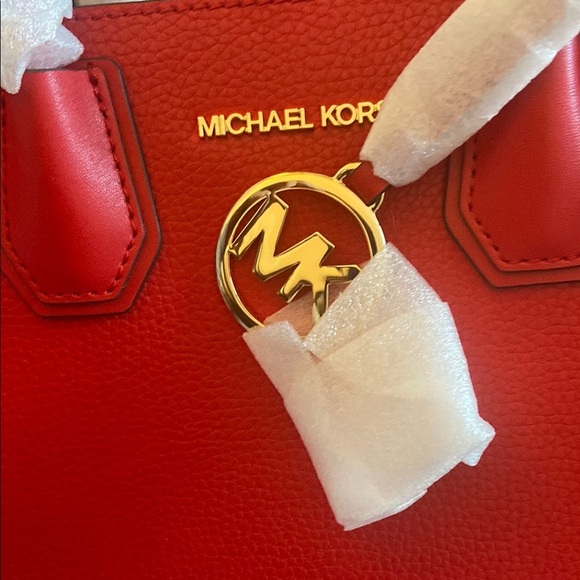 NWT Michael Kors Mercer Medium Pebbled Leather Crossbody Bag - Picture 6 of 13